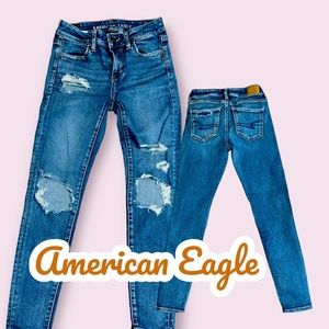 Womens American Eagle jeans